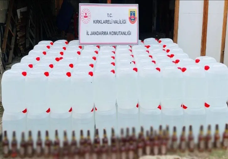 Kırklareli’nde bir depoda 3 bin 360 litre etil alkol ele geçirildi