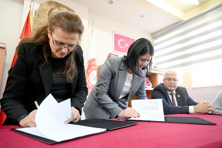 Edirne Belediyesi ile Şehit Aileleri Derneği arasında protokol imzalandı