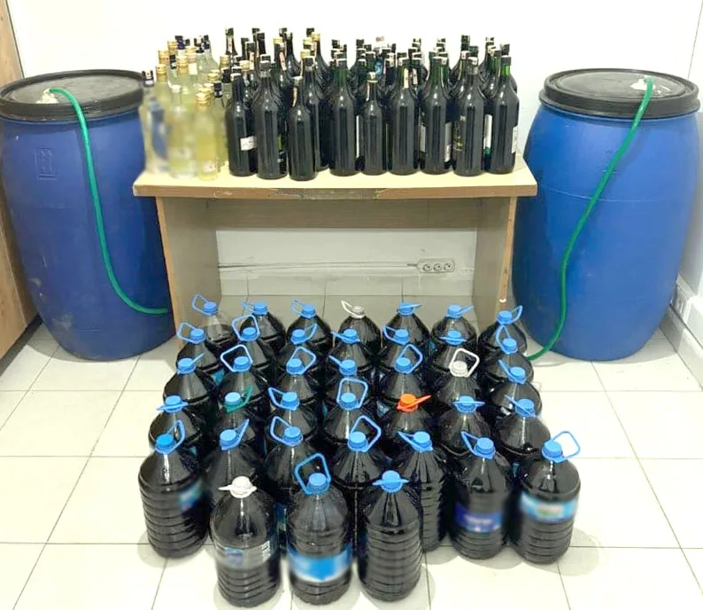 Tekirdağ’da 855 litre sahte içki ele geçirildi