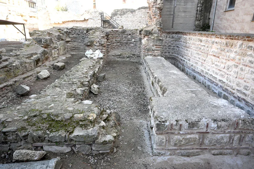 Makedon Kulesi’nde şapelin de olduğu kalıntılar bulundu