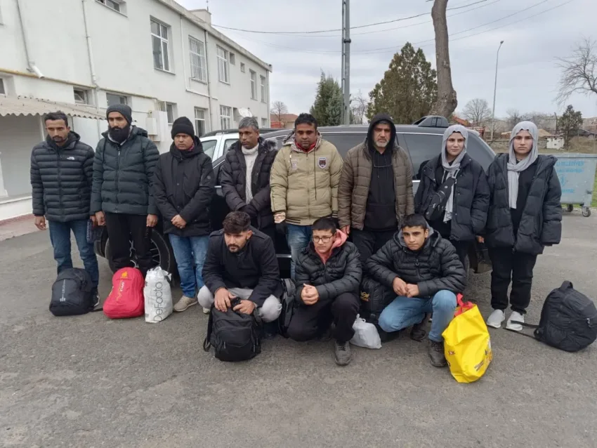 Tekirdağ’da 13 düzensiz göçmen yakalandı