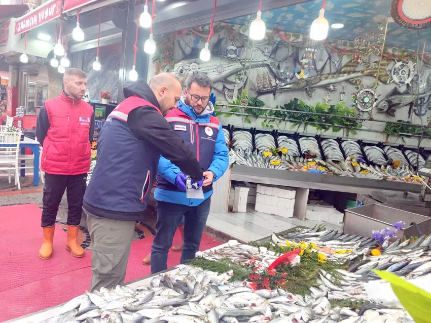 Balık satış noktaları denetlendi
