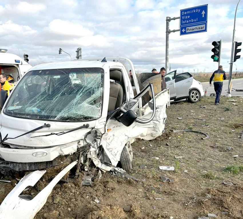 Kırklareli’ndeki feci kazada 1 kişi öldü, 6 kişi yaralandı