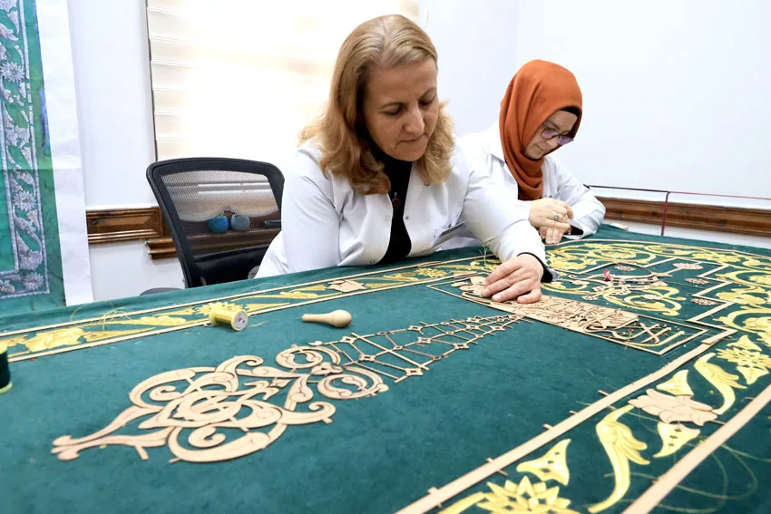 Selimiye’nin minber örtüsü restorasyon bitiminde takılacak