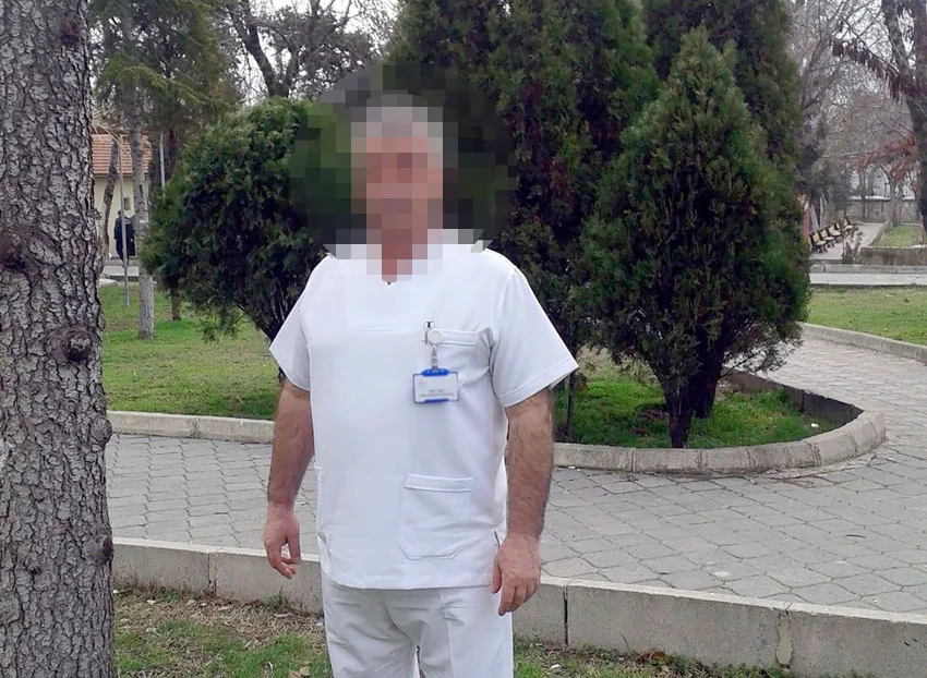 Acil serviste fotoğraf skandalı