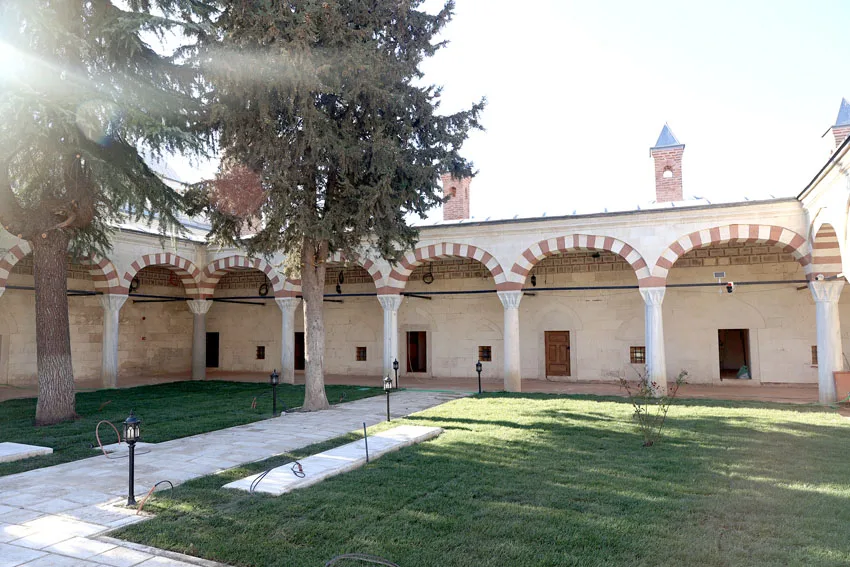 Fatih’in yaptırdığı medrese “Genç Ofis ve müze” olacak