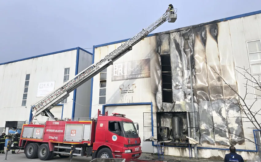 Tekirdağ’da kalıp işleme atölyesinde yangın çıktı