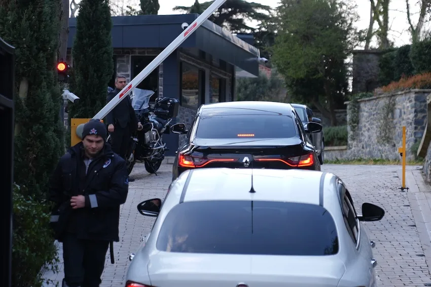 İBB Başkanı İmamoğlu ve 6 şüpheli hakkında “terör” soruşturmasından gözaltı kararı