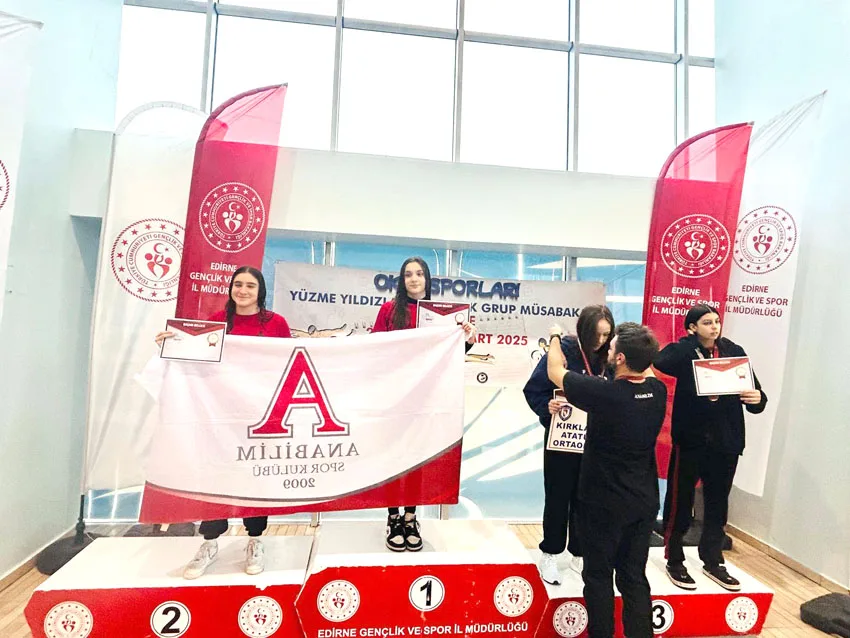Yuzme Yildizlar 4 - Yıldız yüzücüler şampiyonluk için yarıştı
