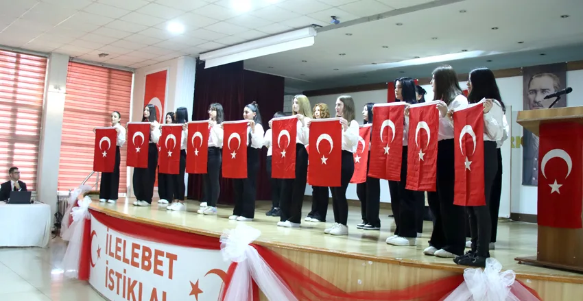 Kırklareli’nde İstiklal Marşı’nın Kabulü ve Mehmet Akif Ersoy’u Anma Günü programı düzenlendi