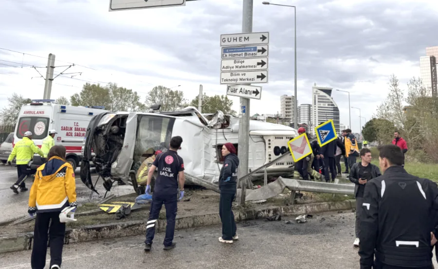 Bayram tatilinin ilk 4 günü trafik kazalarında 34 kişi hayatını kaybetti