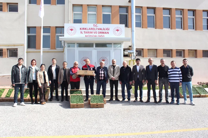 Kırklareli’nde üreticilere 30 bin sebze fidesi dağıtıldı