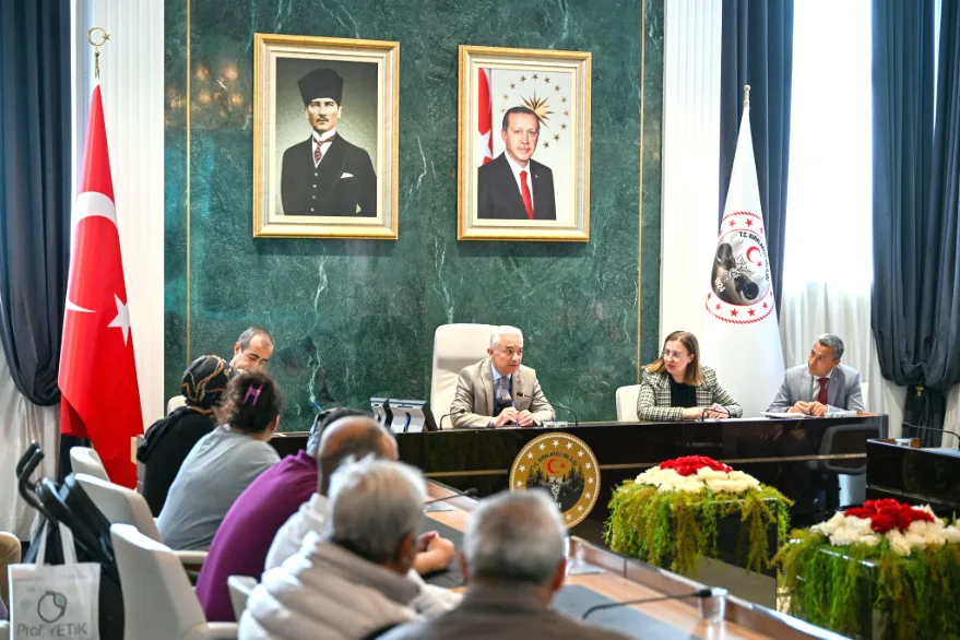 Kırklareli Valisi Turan, vatandaşlarla bir araya geldi