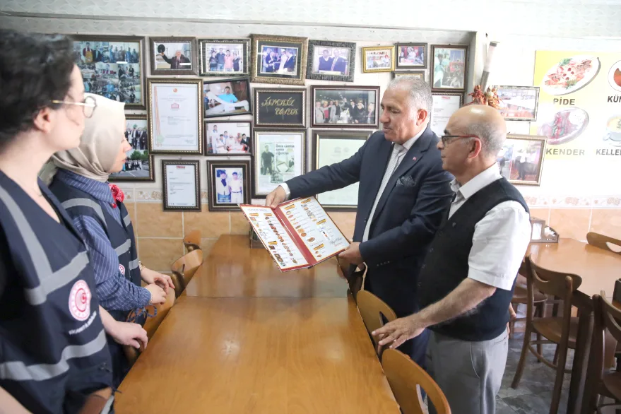 Bayram öncesi market ve restoranlarda fiyat ve etiket denetimi
