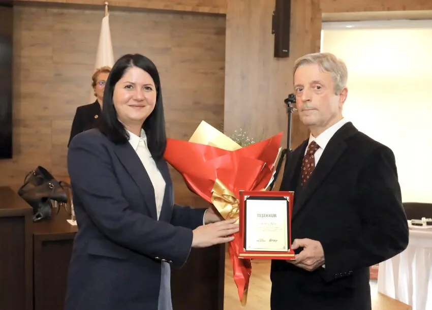 Edirne Belediyesi’nde görev değişimi