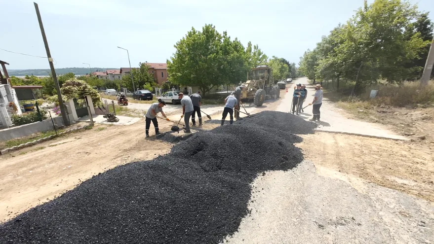 Erikli sahilinde yollar, sezona hazırlanıyor