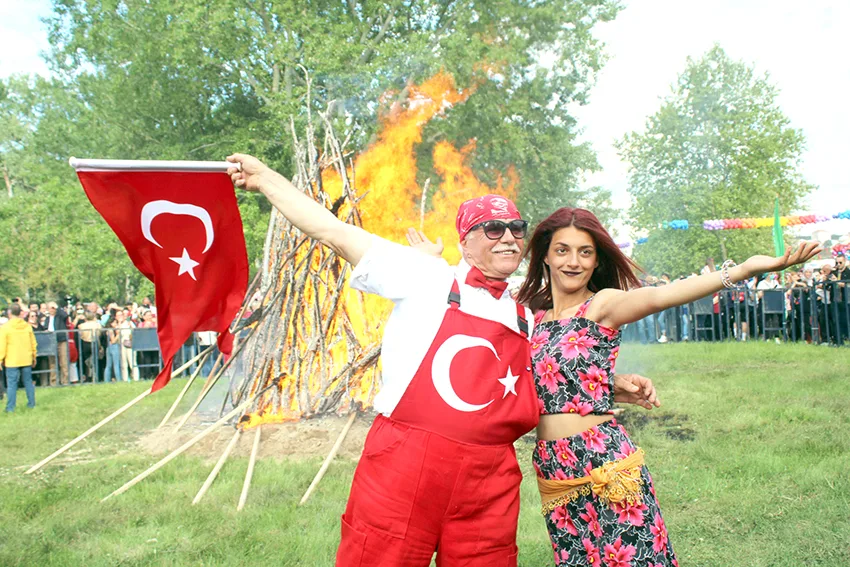 Baharın ateşi yanıyor