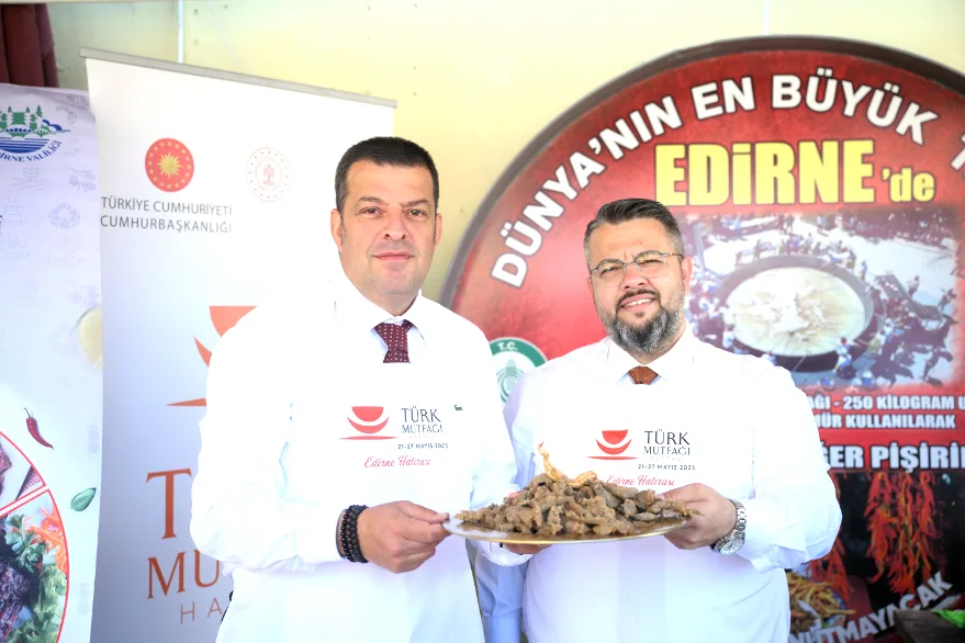 Tuk Mutfagi Tava Ciger 2 - “Türk Mutfağı Haftası”nda coğrafi işaretli tava ciğer ikram edildi