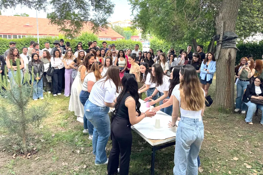 Uygulamali Bilimler Festival 4 - Uygulamalı Bilimler Fakültesinde renkli festival