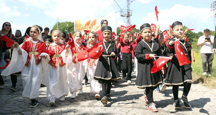 Kırklareli Fatih Dökümhanesi’nde İstanbul’un fethinin 572’inci yıl dönümü kutlandı