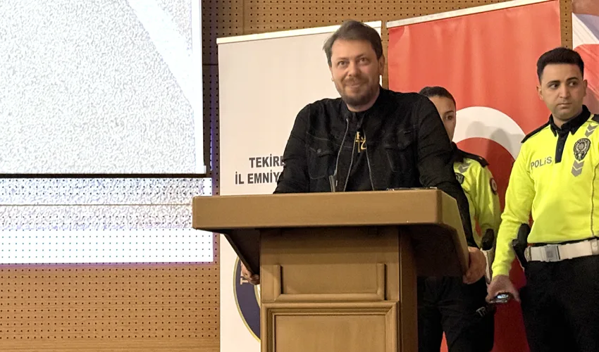 Tekirdağ’da motosiklet kazasından yaralı kurtulan sürücü, kask ve ekipmanın önemine dikkati çekti