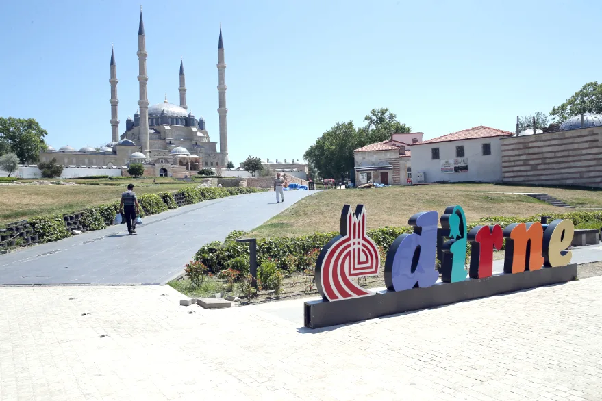 Edirne’de sıcak hava etkili oluyor