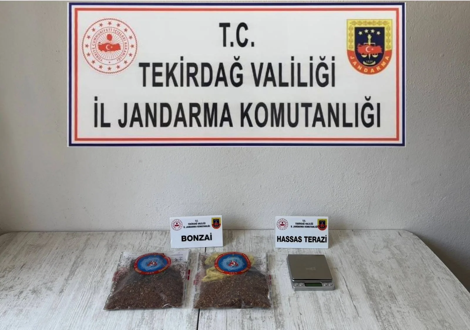 Tekirdağ’da uyuşturucuyla yakalanan 5 şüpheli gözaltına alındı