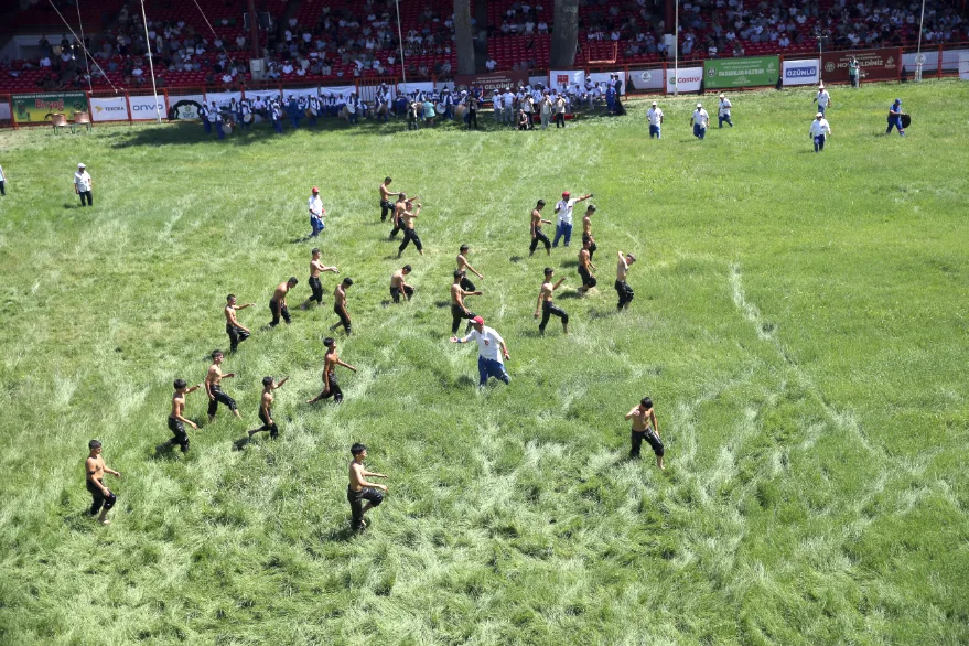 664. Tarihi Kırkpınar Yağlı Güreşleri başladı