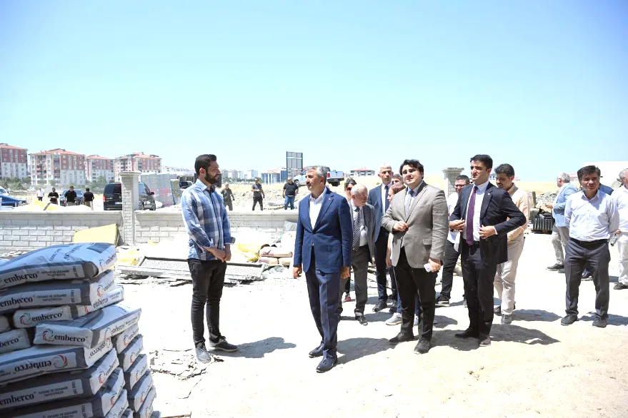 Vali Sezer, Keşan’da emniyet binası inşaatını inceledi