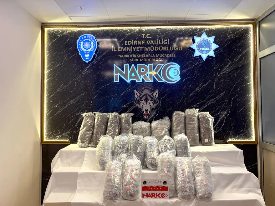 Kapıkule’de TIR’da  26 kilogram uyuşturucu yakalandı