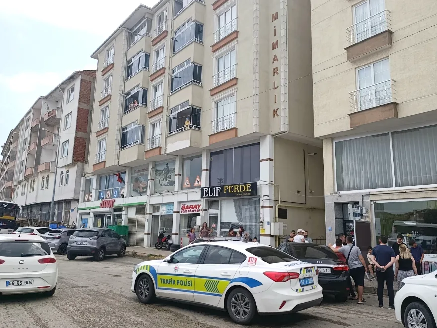 Tekirdağ’da eşi tarafından bıçaklanan kadın yaralandı
