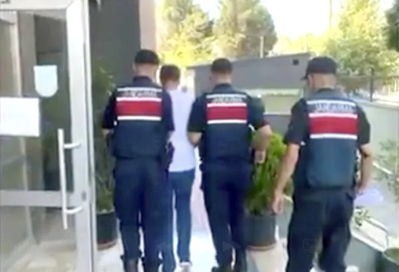 Edirne dahil 26 ilde FETÖ operasyonu: 56 tutuklama