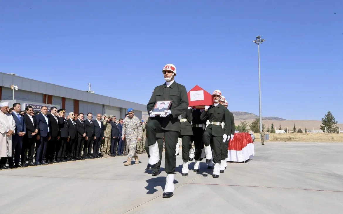 Şehit Üsteğmen Özsu’nun naaşı memleketi Edirne’ye uğurlandı