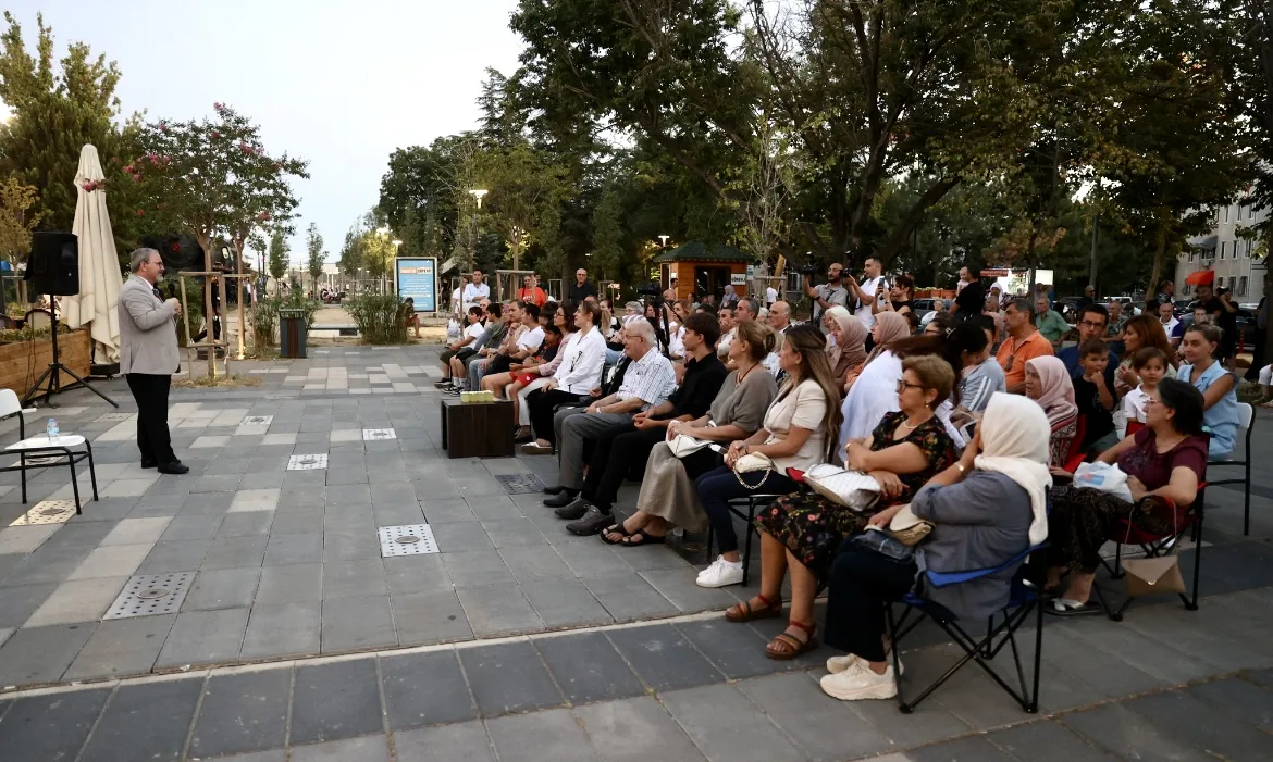 Kırklareli’ndeki “Bilim Kafe” buluşmalarında kalp sağlığının önemi anlatıldı
