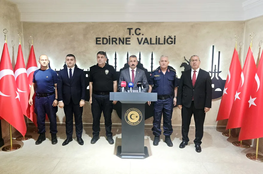 Edirne’deki sınır kapılarında tüm zamanların rekoru kırıldı