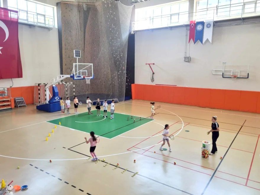 Tekirdağ NKÜ’de yaz spor kurslarına yoğun ilgi