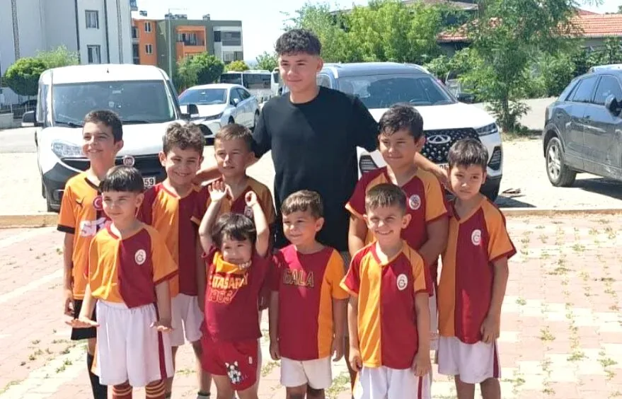 Edirneli Milli Futbolcu Yağız Kaan’dan anlamlı ziyaret