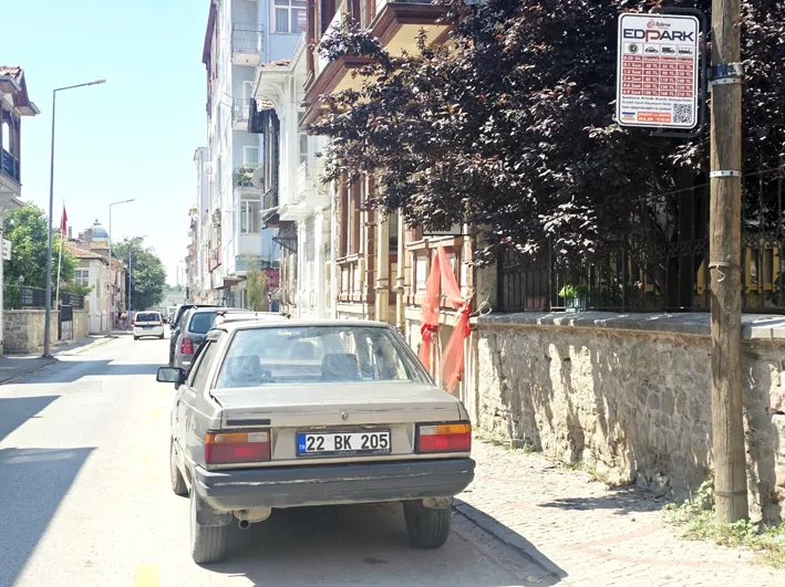 Edpark 2 1 - “Başkanımız aklımızla alay ediyor”