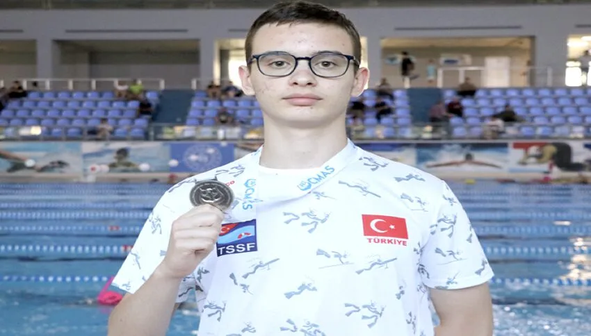 Serbest dalışta dünya ikincisi Timur Alp Kuru’nun hedefi altın madalya