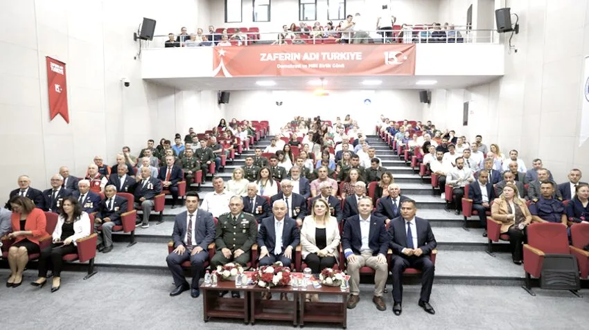 Kırklareli’nde “Zaferin Adı Türkiye” konferansı düzenlendi