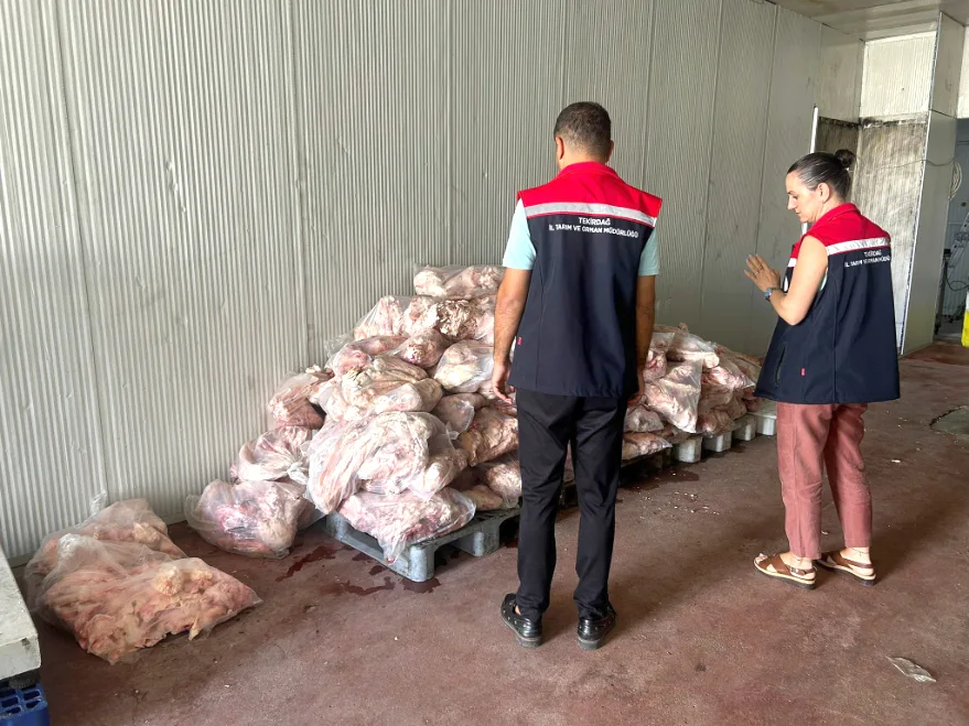 Tekirdağ’da sağlıksız koşullarda ürün işlenen gıda deposuna ceza