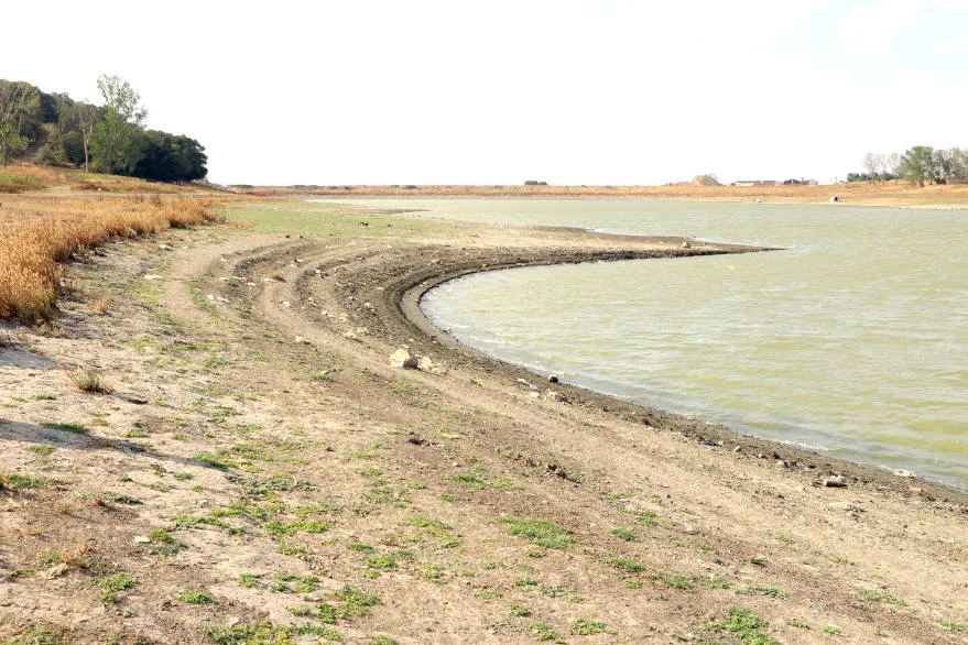 Tekirdağ’daki Bıyıkali Göleti kuraklığın pençesinde