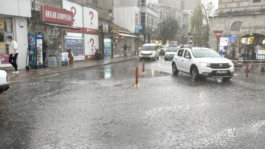 Kırklareli’nde sağanak etkili oldu