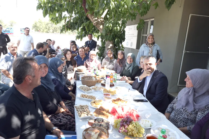 Edirne Valisi Sezer Meriç’te fıstık üreticileriyle bir araya geldi