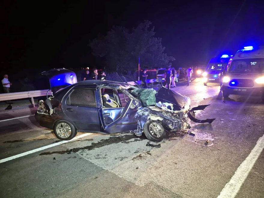Edirne’deki feci kazada yaralanan 5 kişiden 1’i hayatını kaybetti