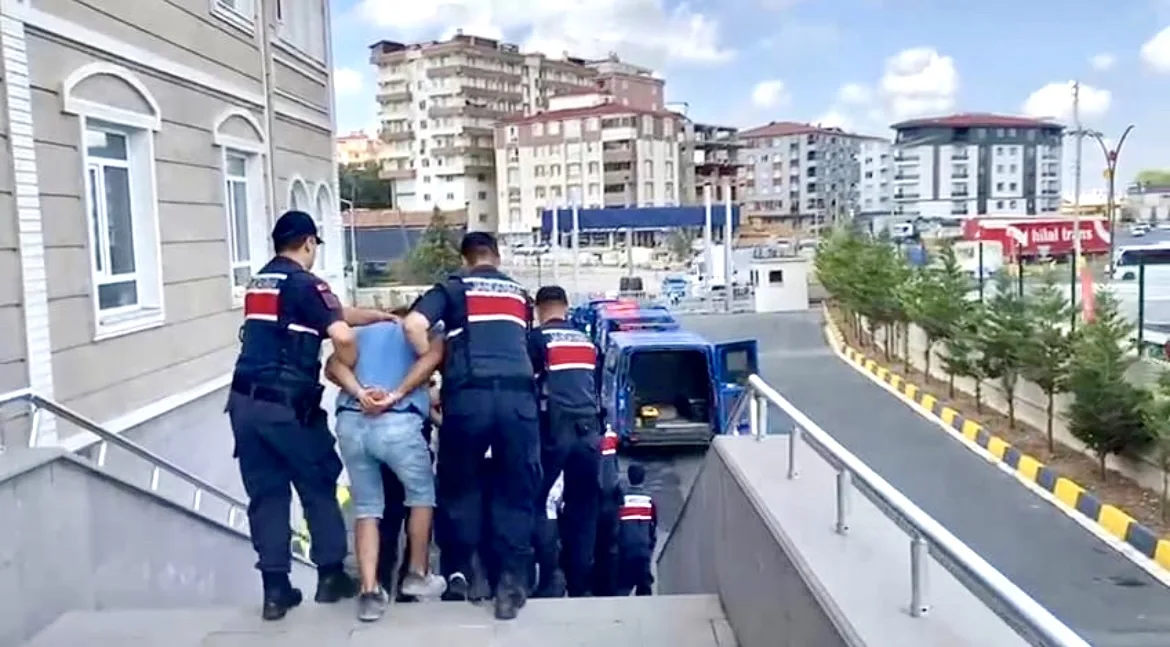 Tekirdağ’da bir kişiyi darbettiği iddiasıyla 5 şüpheli tutuklandı