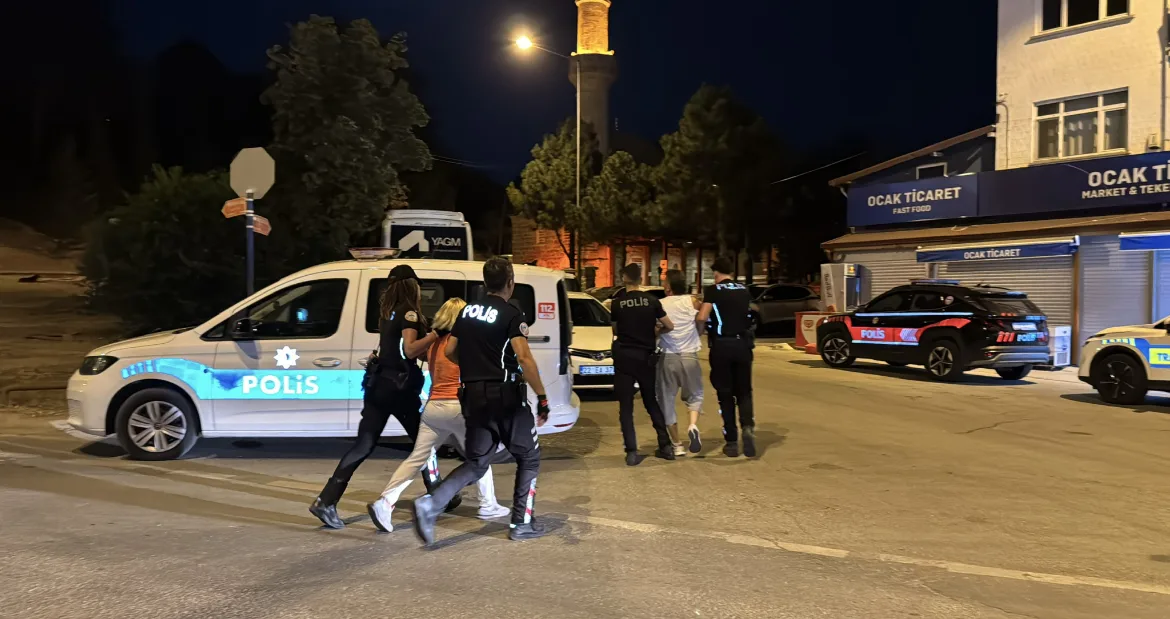 Edirne’de polis kontrol noktası yakınında kaçmaya çalışan sürücü yakalandı