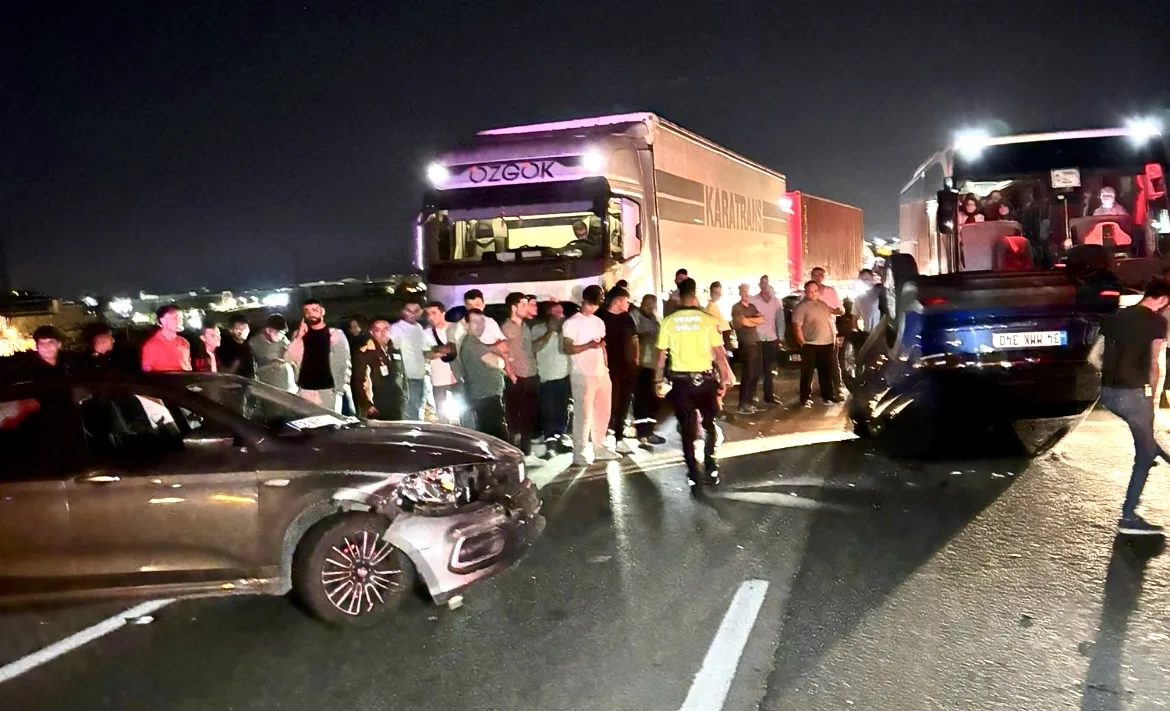 Tekirdağ’da iki otomobilin çarpıştığı kazada 2 kişi yaralandı
