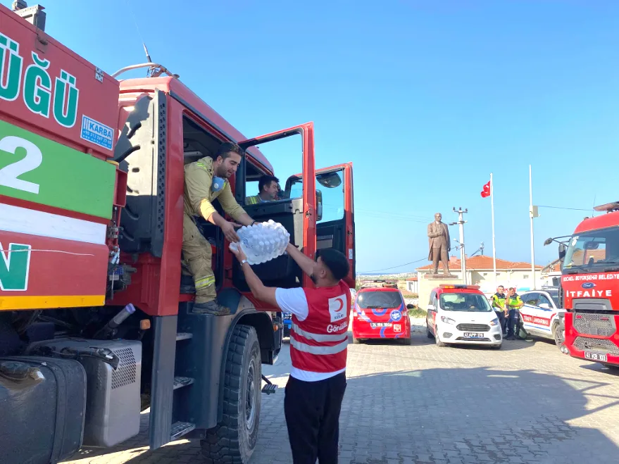 Kızılay’dan yangın bölgesine destek