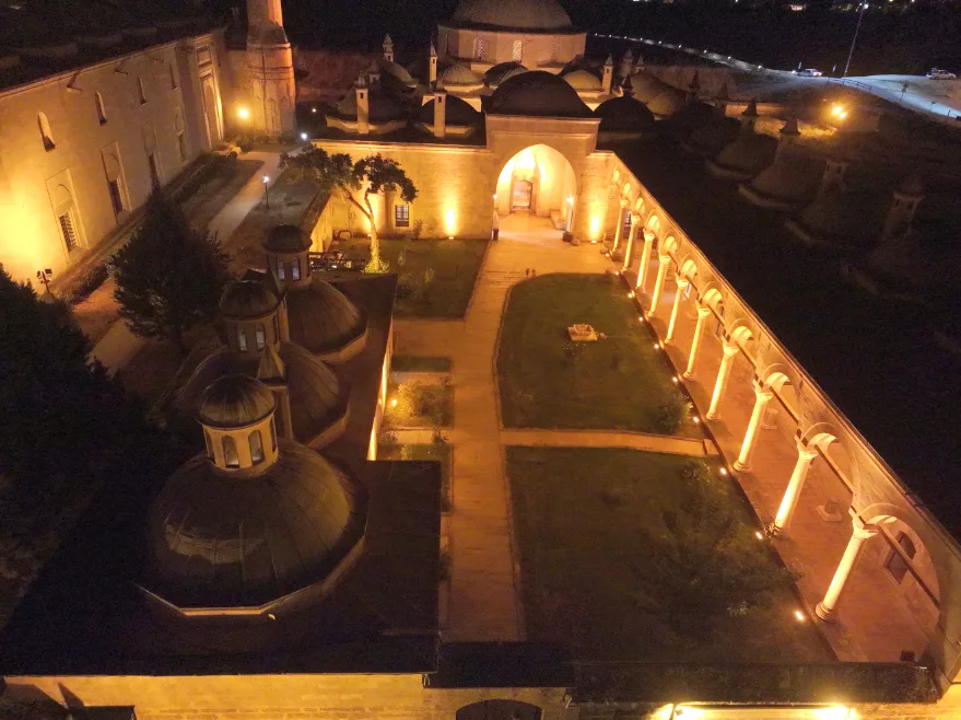 Sağlık Müzesi gece saatlerinde de ziyaretçilerini ağırlıyor